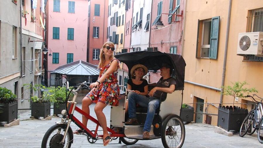 Private Genoa Old Town Rickshaw Tour