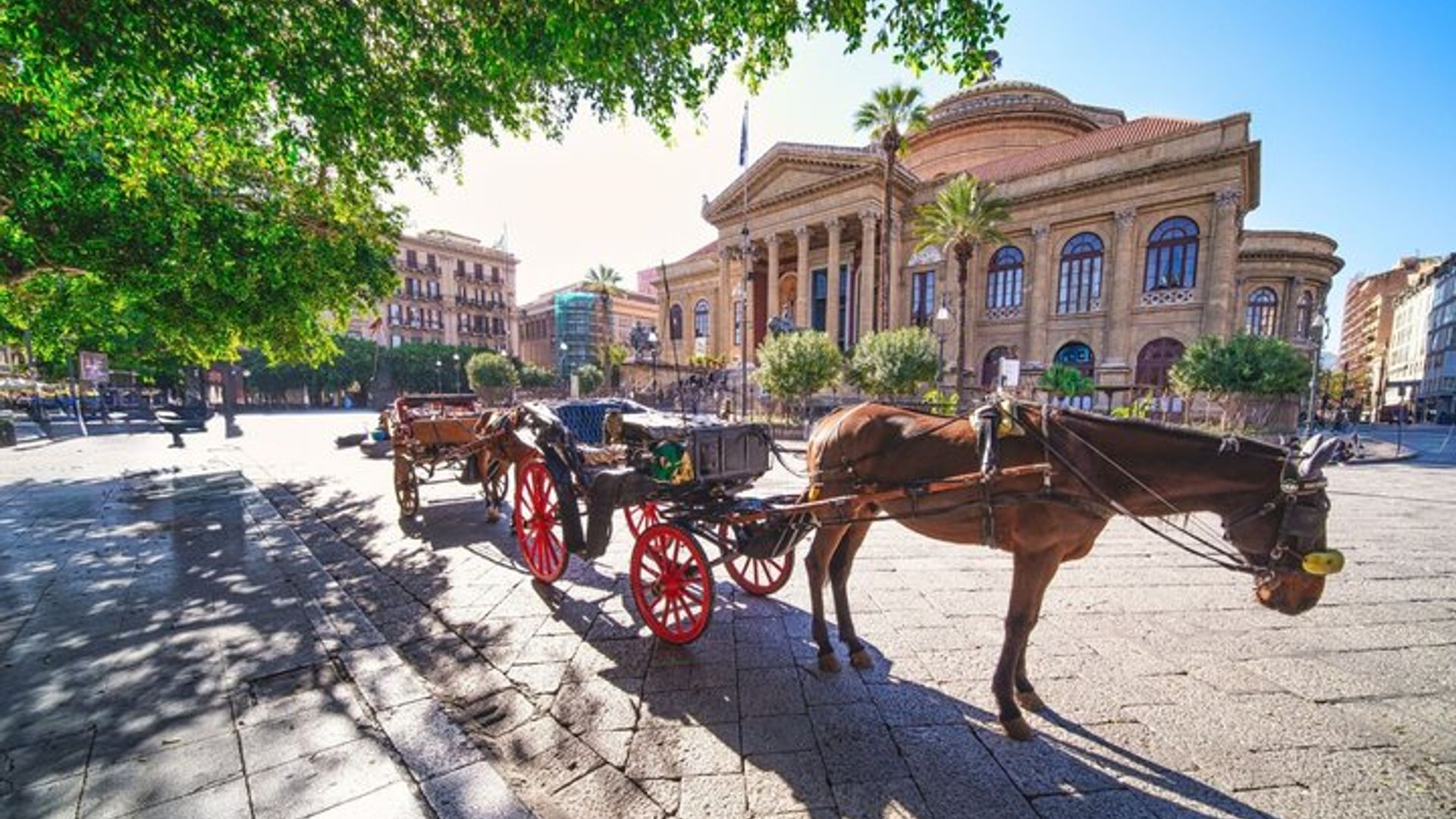 Palermo búsqueda del tesoro & tour a pie autoguiado