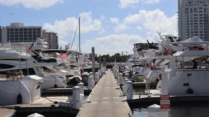 Fort Lauderdale Private Yacht Cruise