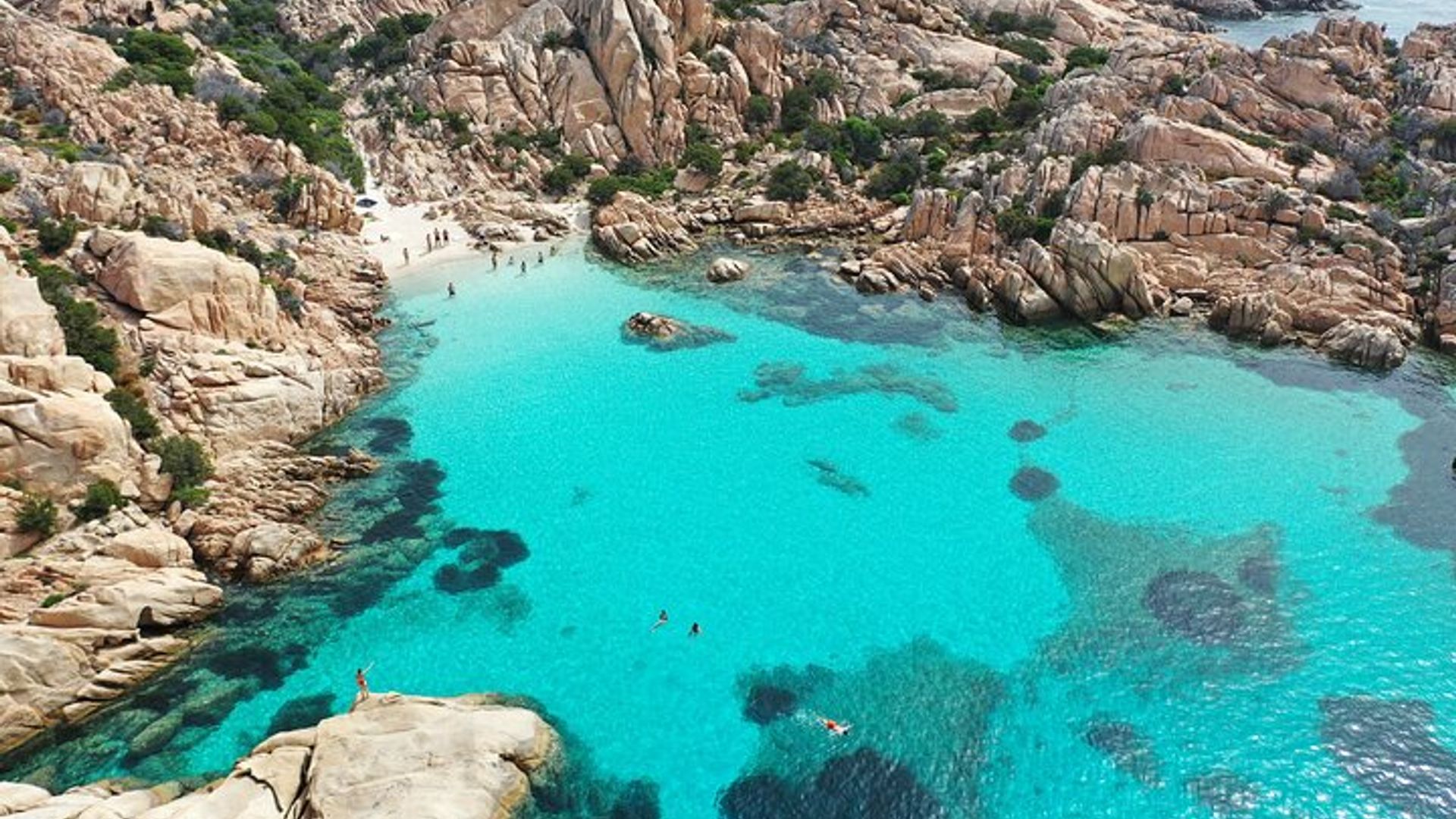 Boat Tour Full Day La Maddalena, Caprera, Spargi, Budelli