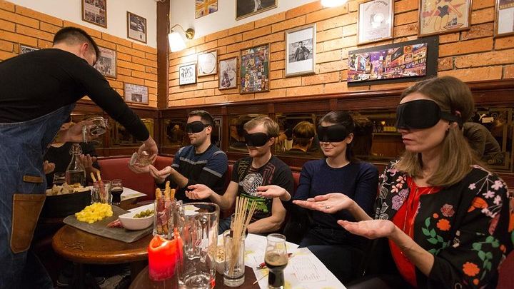 Ljubljana: Slovenian Craft Beer Tasting Experience with Snacks
