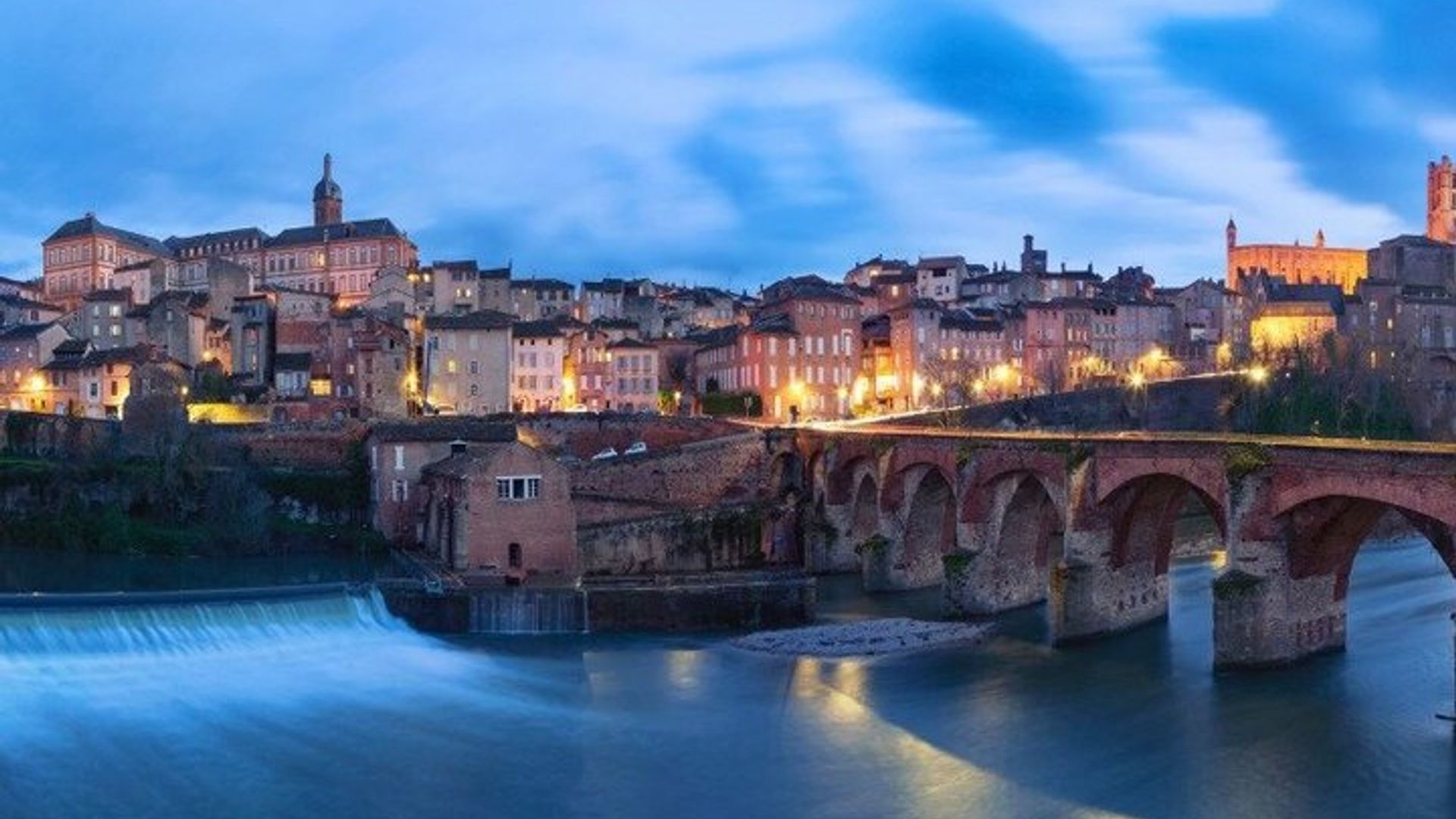 TOP Albi : Visite guidée privée avec votre mobile