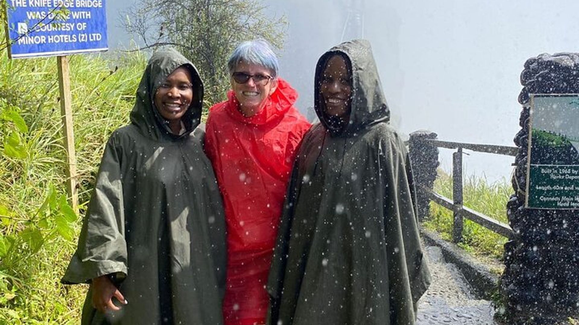 Victoria Falls Guided Walking Tour with Local Stories
