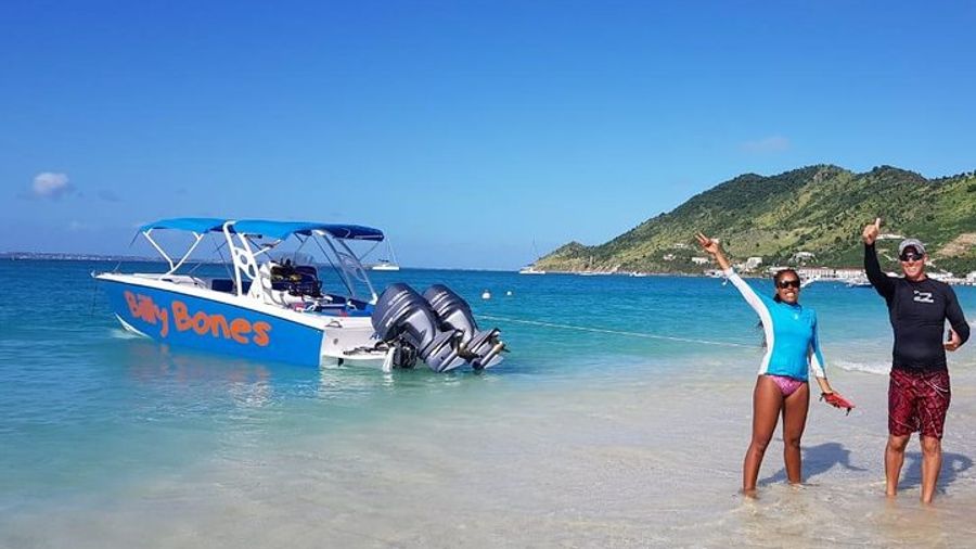 Billy Bones Exclusive Private Charter Around St.Maarten