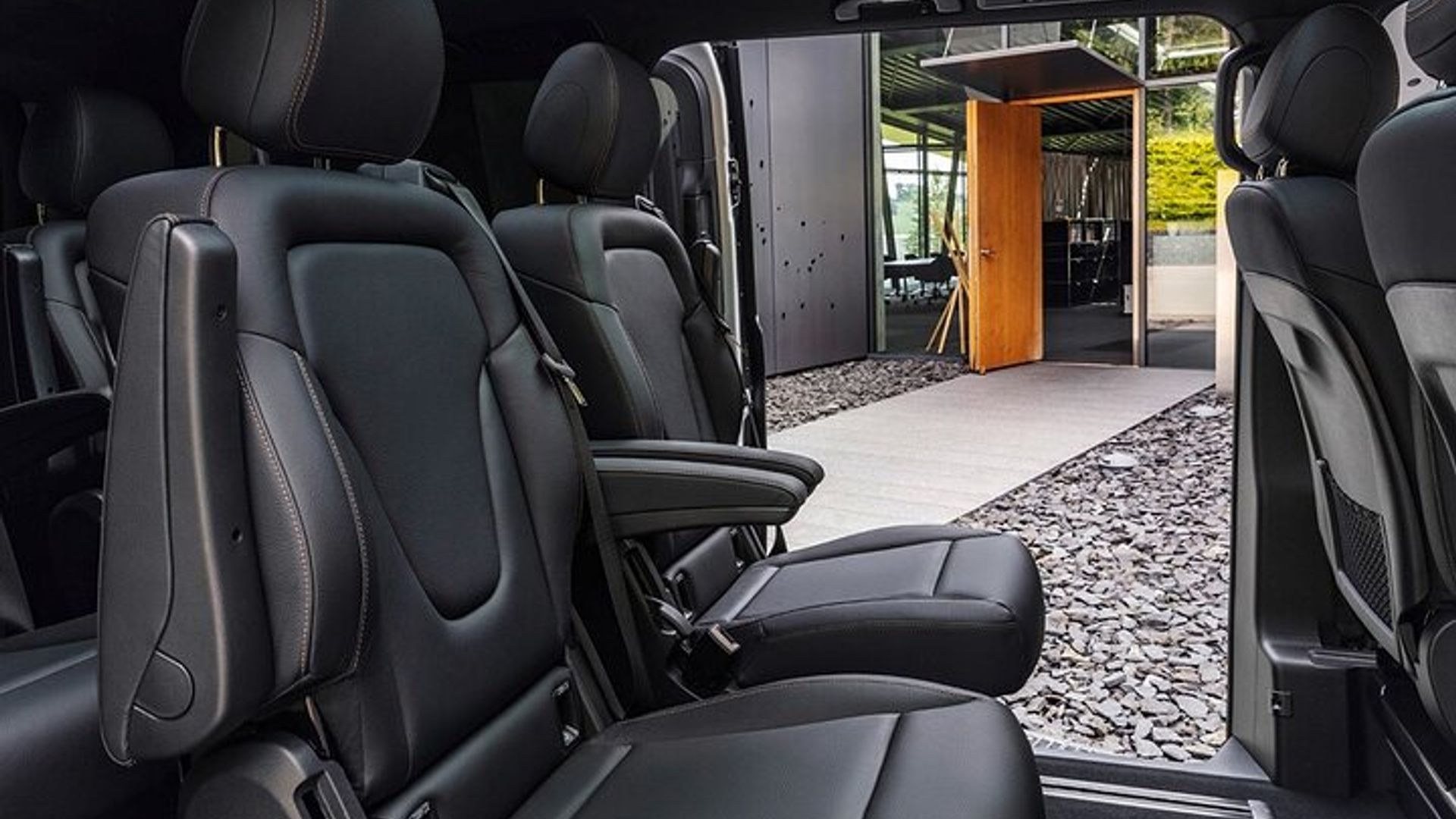 Taxi Services & Private Transfer on Mahe island Seychelles