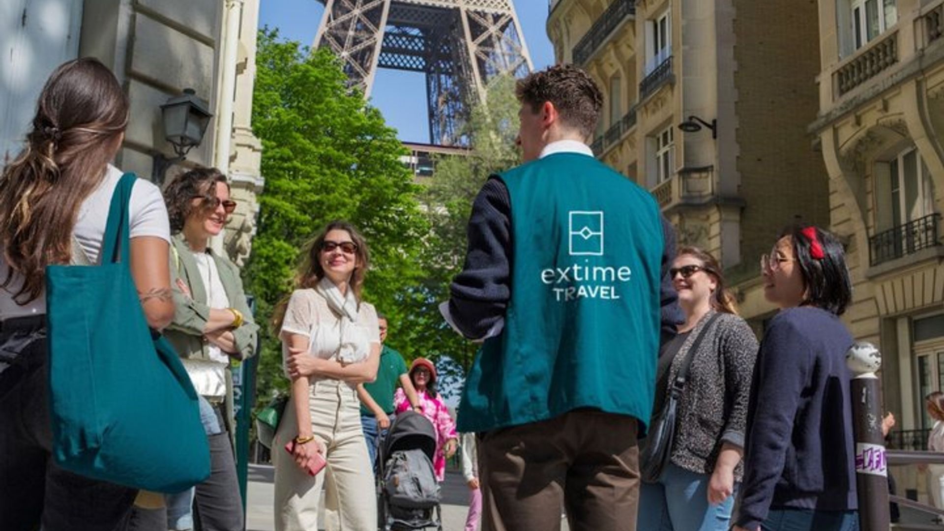 Paris Tour with Eiffel Tower Entry, Seine River Cruise