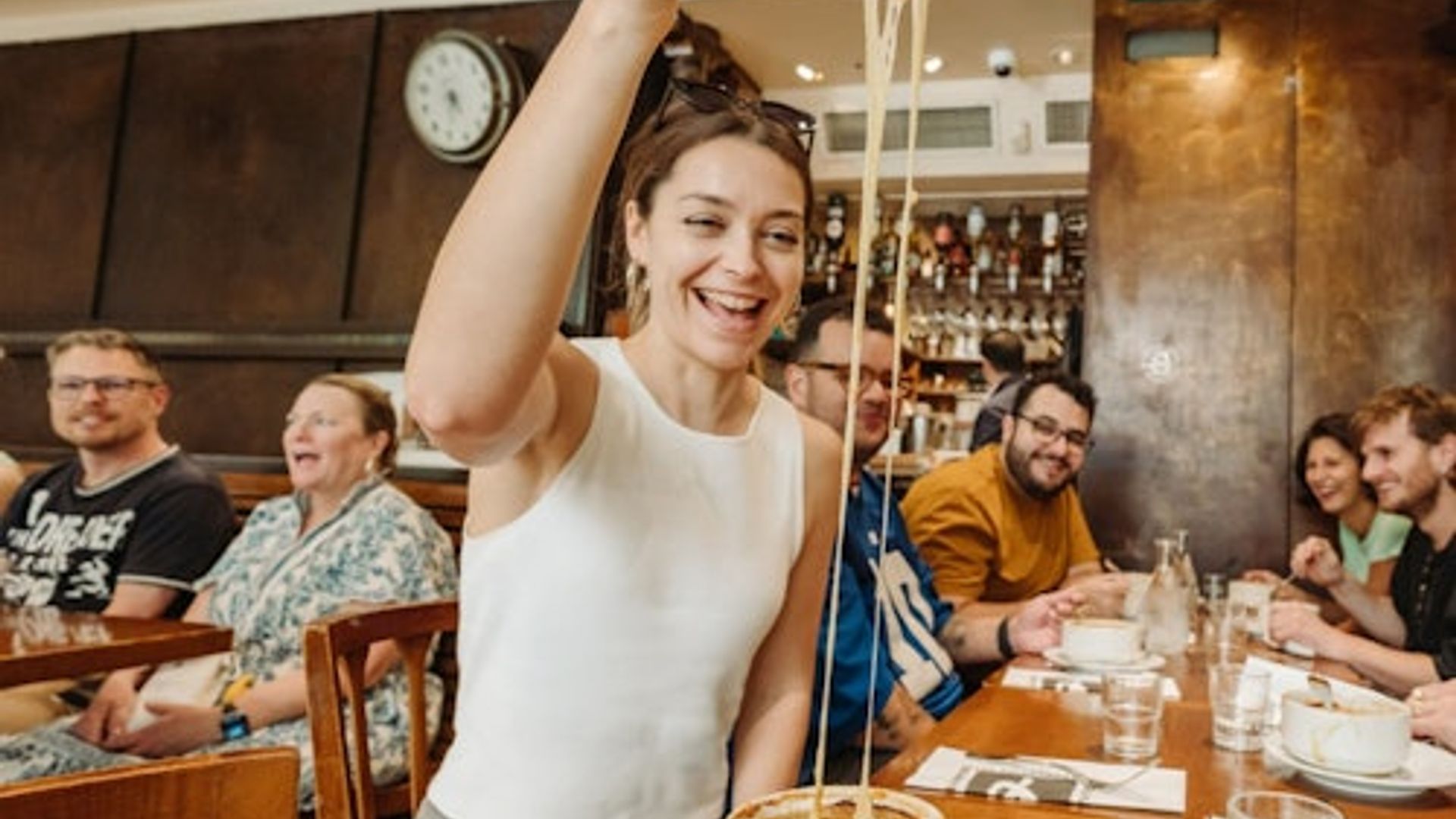 Paris: Guided Walking Food Tour + Lunch + Tastings