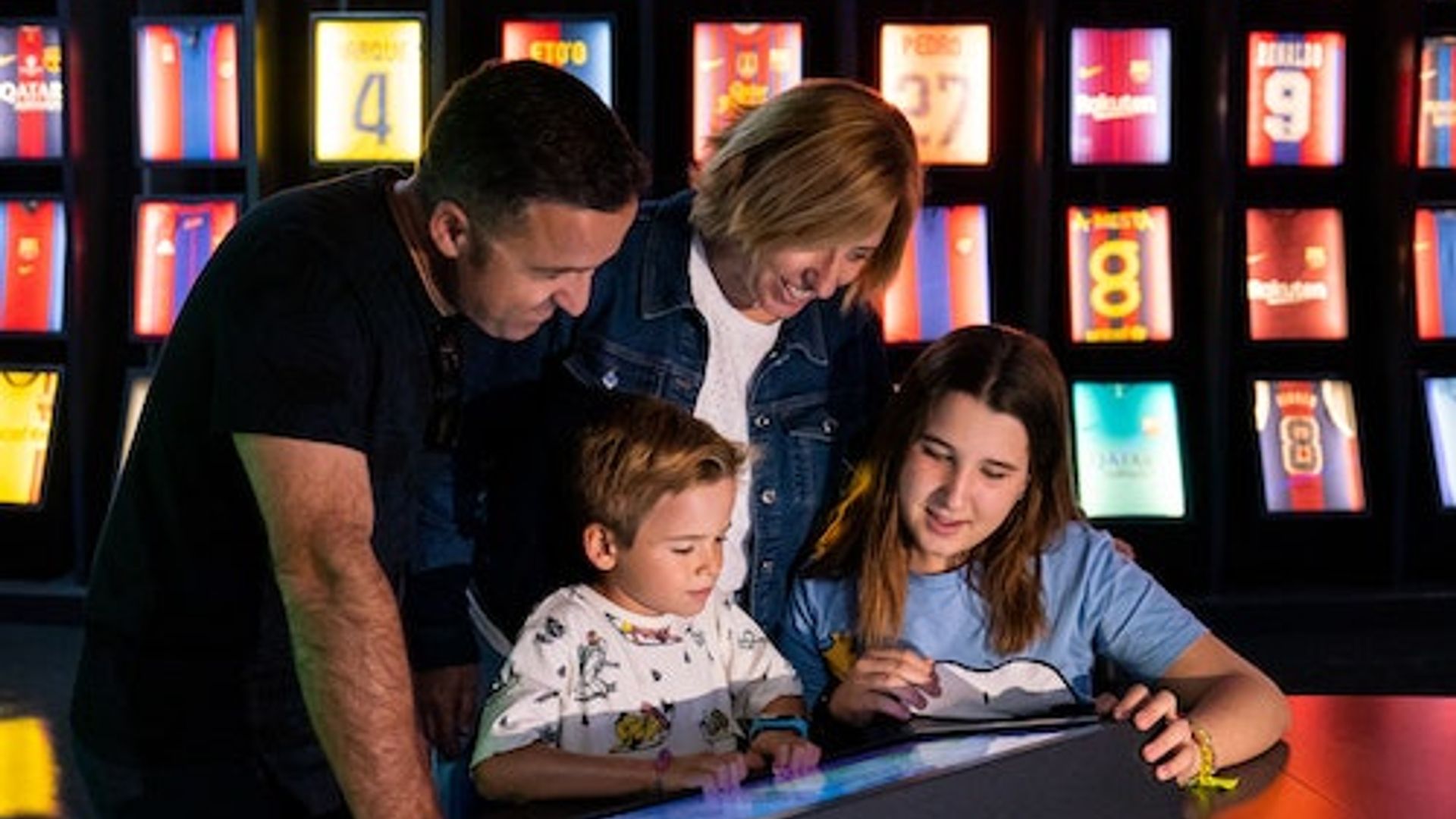 FC Barcelona Museum: Barça Immersive Tour Flexible Ticket + Audio Guide