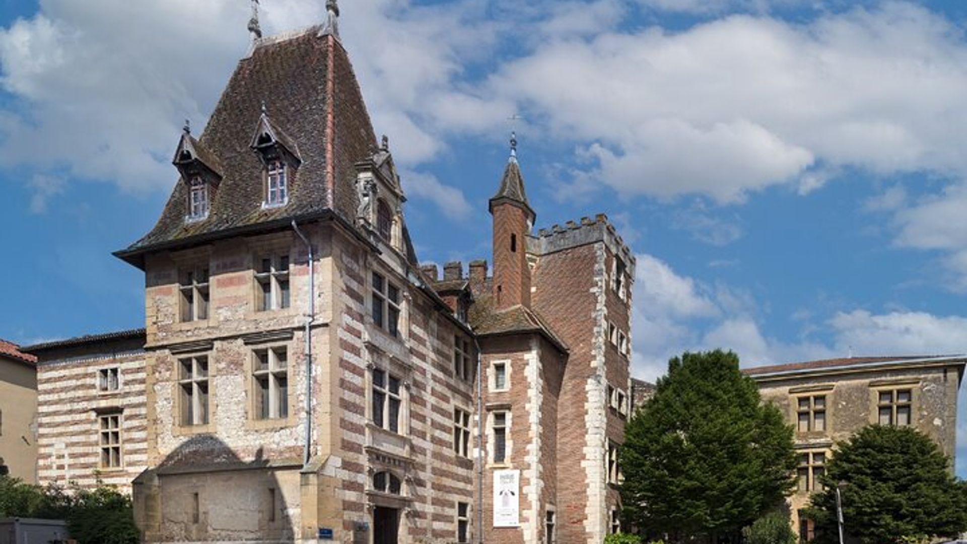 Agen Audio Guided Walking Tour 1h15 and 19 audio reviews