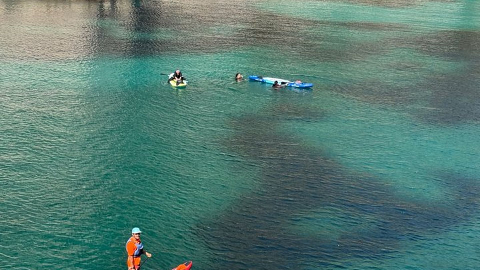 Parque Nacional Calanques : Excursión de medio día en Stand Up Paddle para grupos pequeños