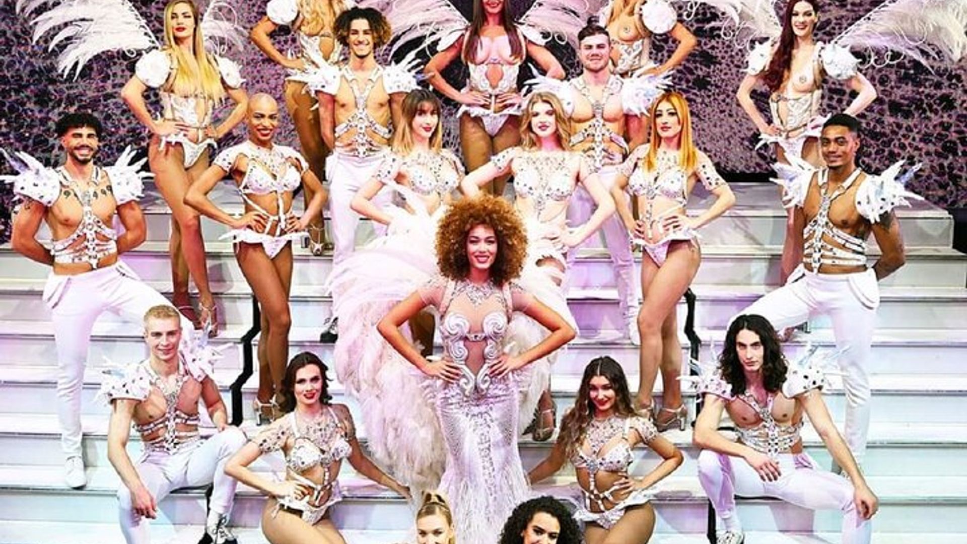 Paris Paradis Latin Cabaret Show with 3-Course Dinner and Wine