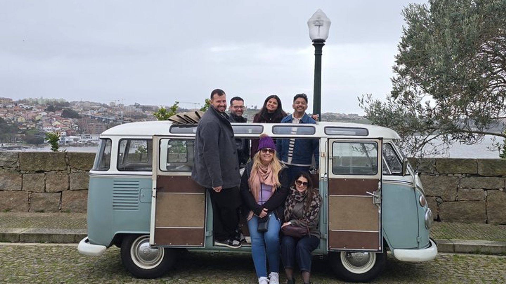 Private Porto Sightseeing by Vintage VW Kombi (up to 8 people)
