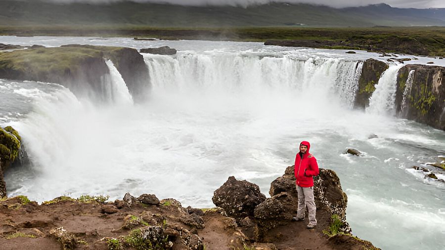 Private Lake Mývatn Wonders Tour: Pickup from Akureyri