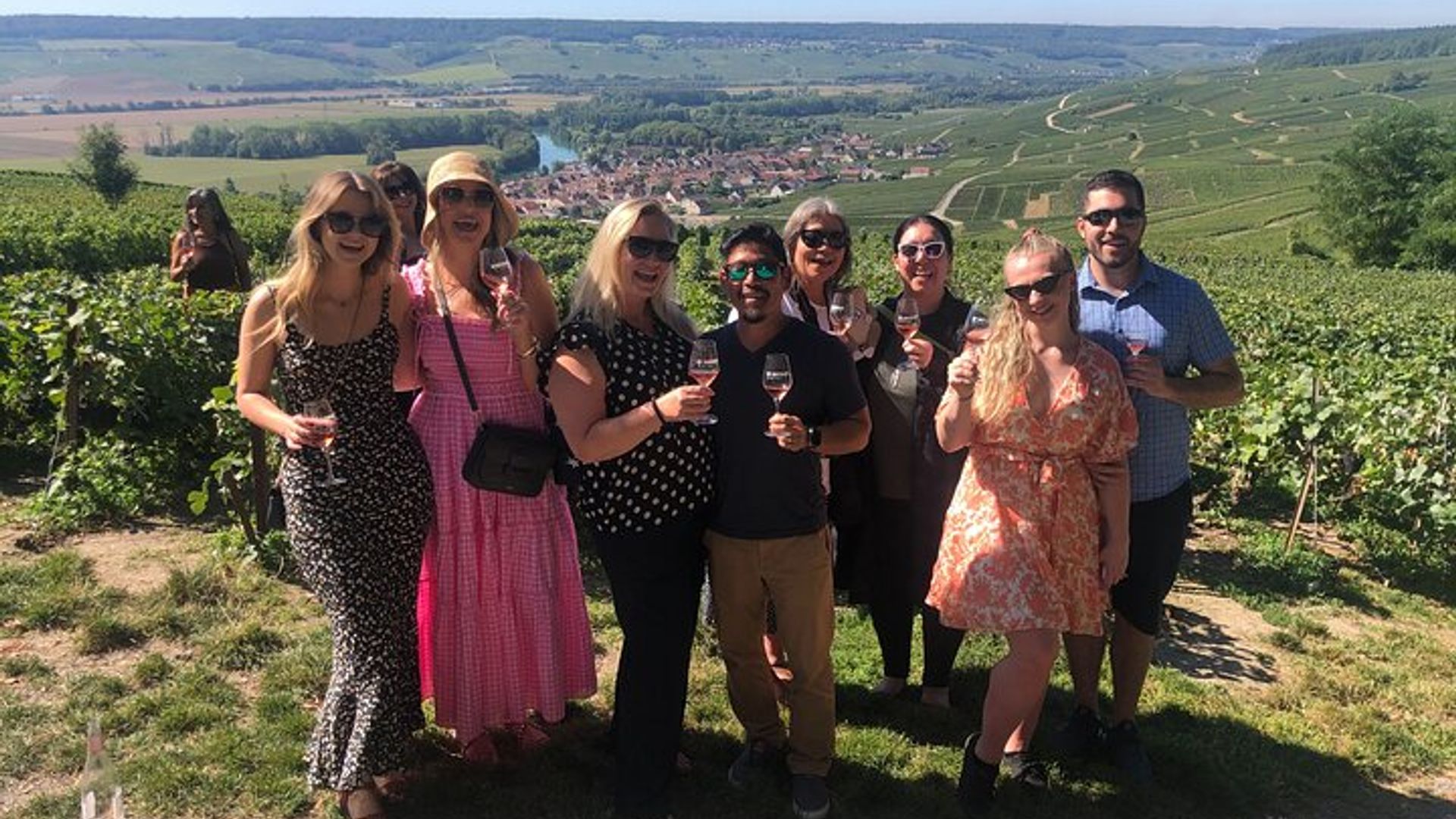 Champagne Day Trip from Paris with 8 Tastings & Lunch