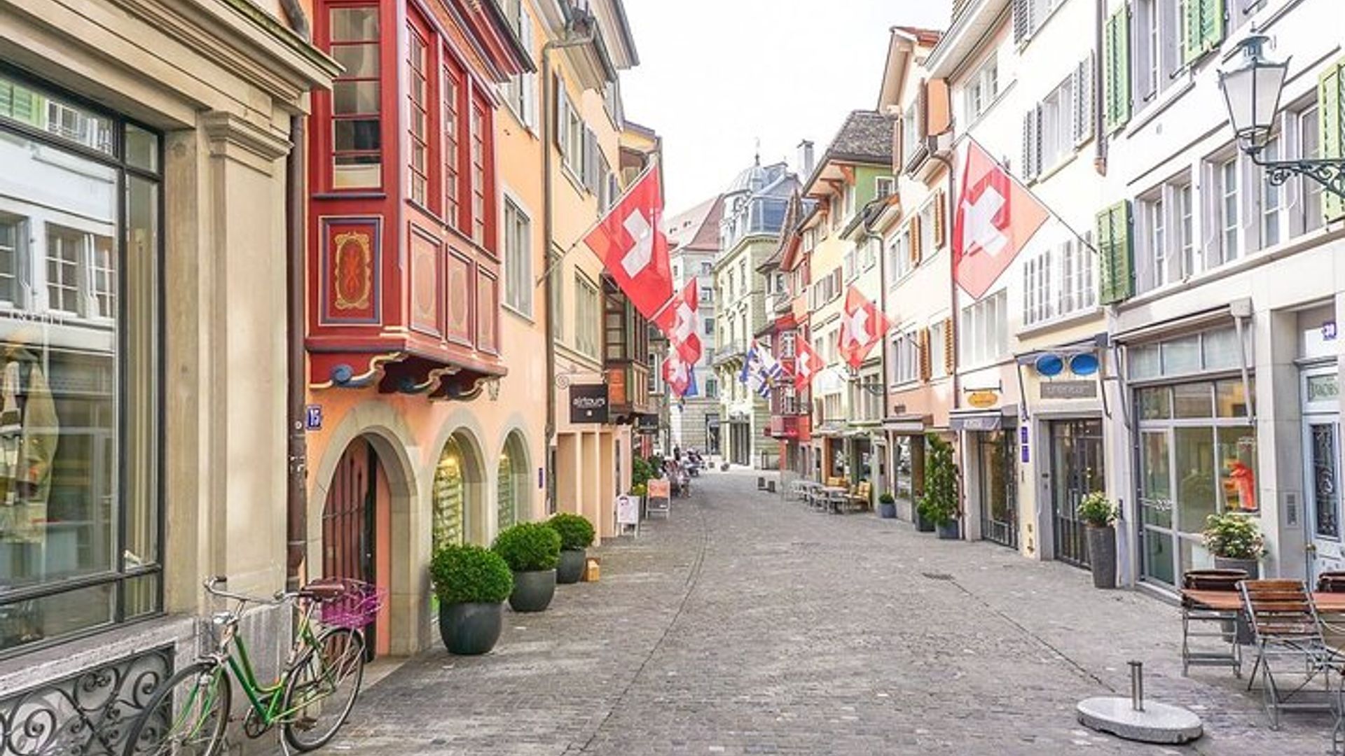 3 Days Zurich Private Customizable Guided Tour