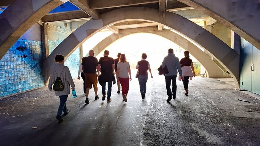 Adelaide Small-Group Walking Tour and River Cruise Combo