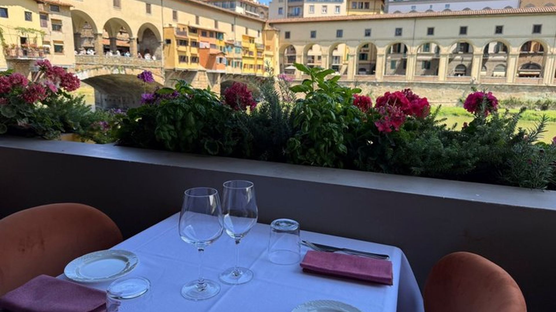 Handmade Pasta and Wine in Florence with Ponte Vecchio View