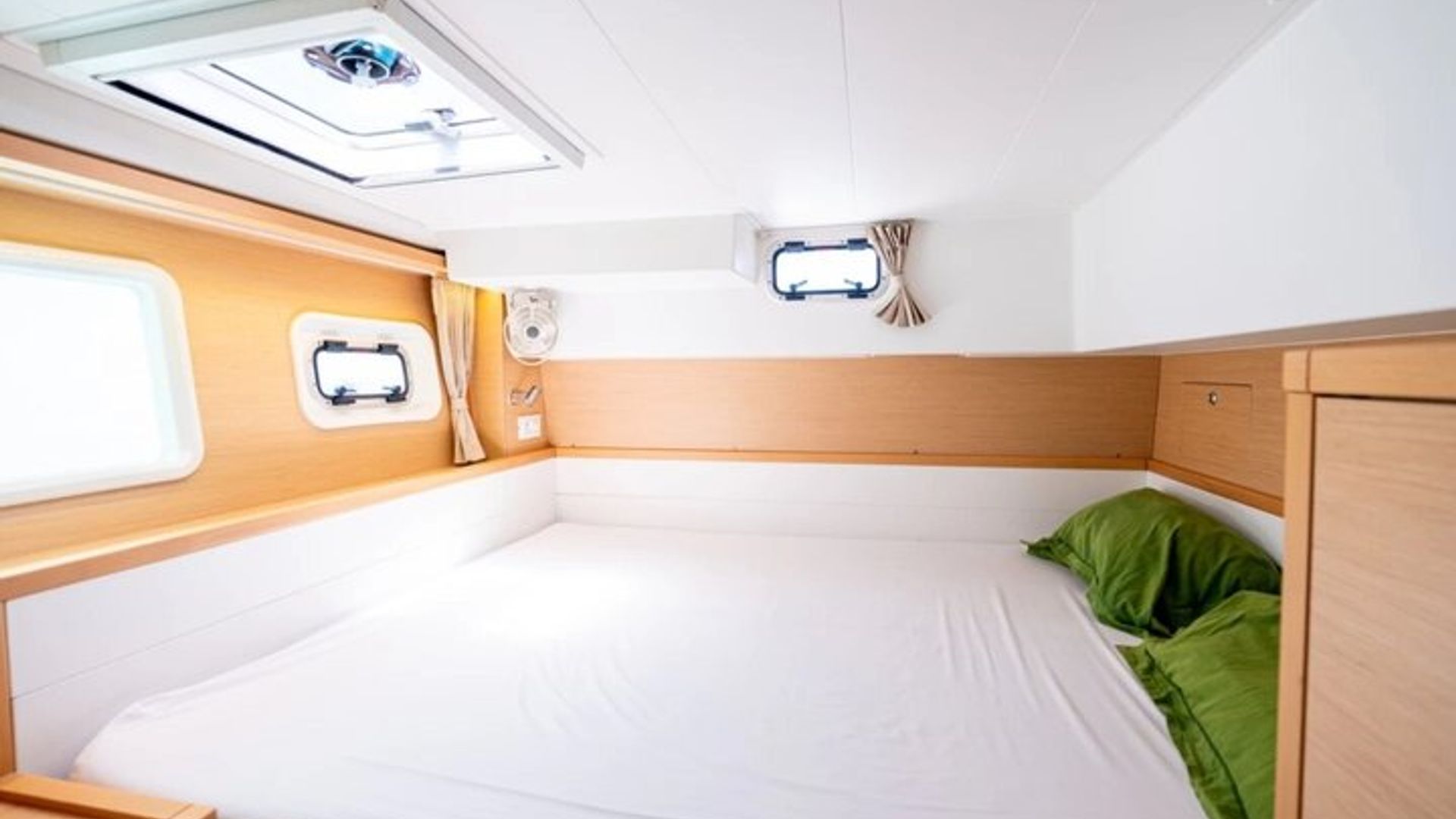 Maddalena-Archipel-Tour ab Palau - Luxus-Katamaran 2