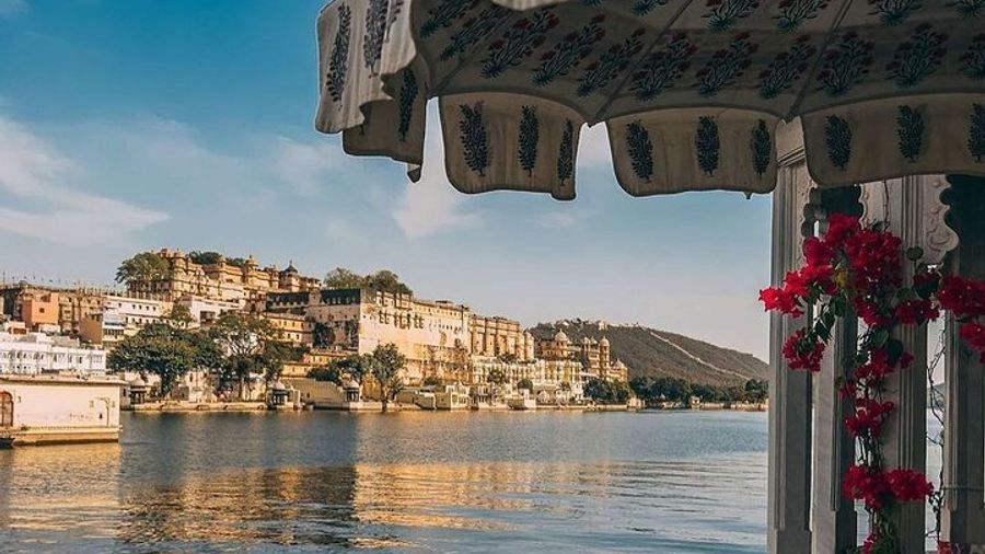 Udaipur Private Full-Day Tour With Optional Guide