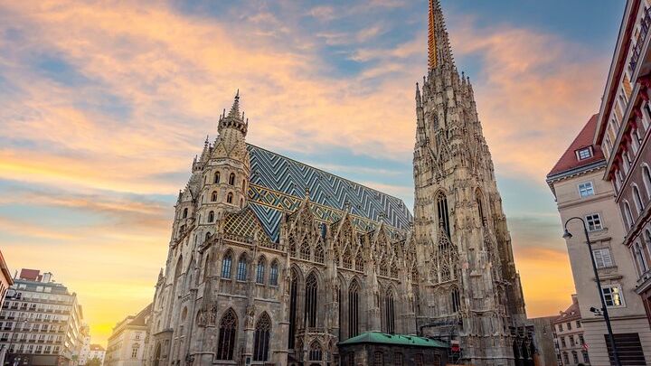 Guided Walking Tour of Vienna City Center Highlights