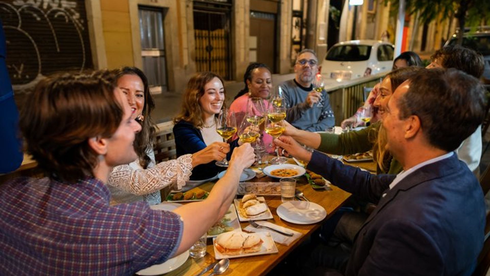 Barcelona Poble-Sec Evening Tapas Tour