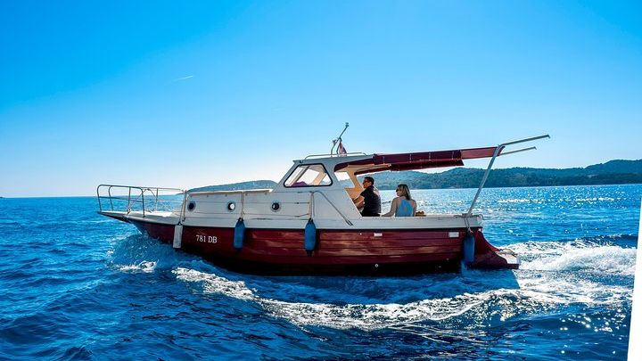 Dubrovnik Private Boat Tour With Swimming and Snorkeling