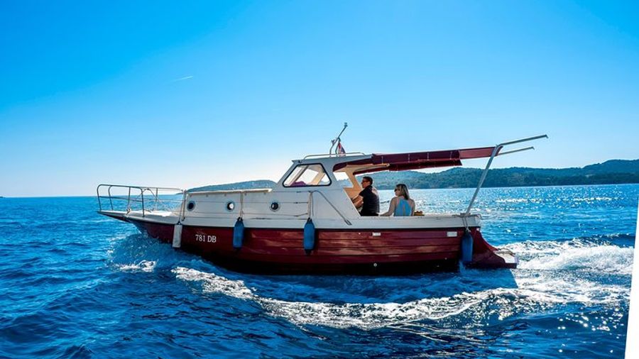 Dubrovnik Private Boat Tour With Swimming and Snorkeling