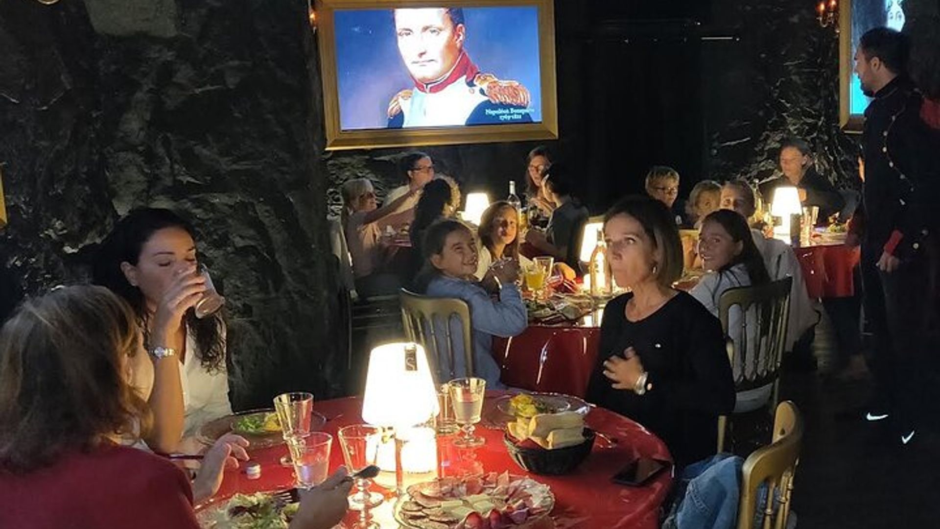 La grotte Napoléon - formule complète (repas Corse)