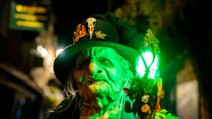York Witch Walk: Haunted Tales and Theatrical Storytelling