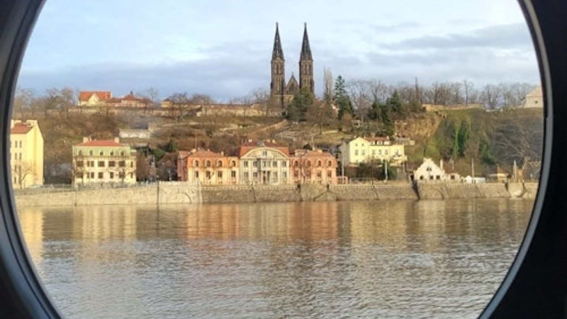 Prague: Private Sightseeing Cruise + Audio Guide