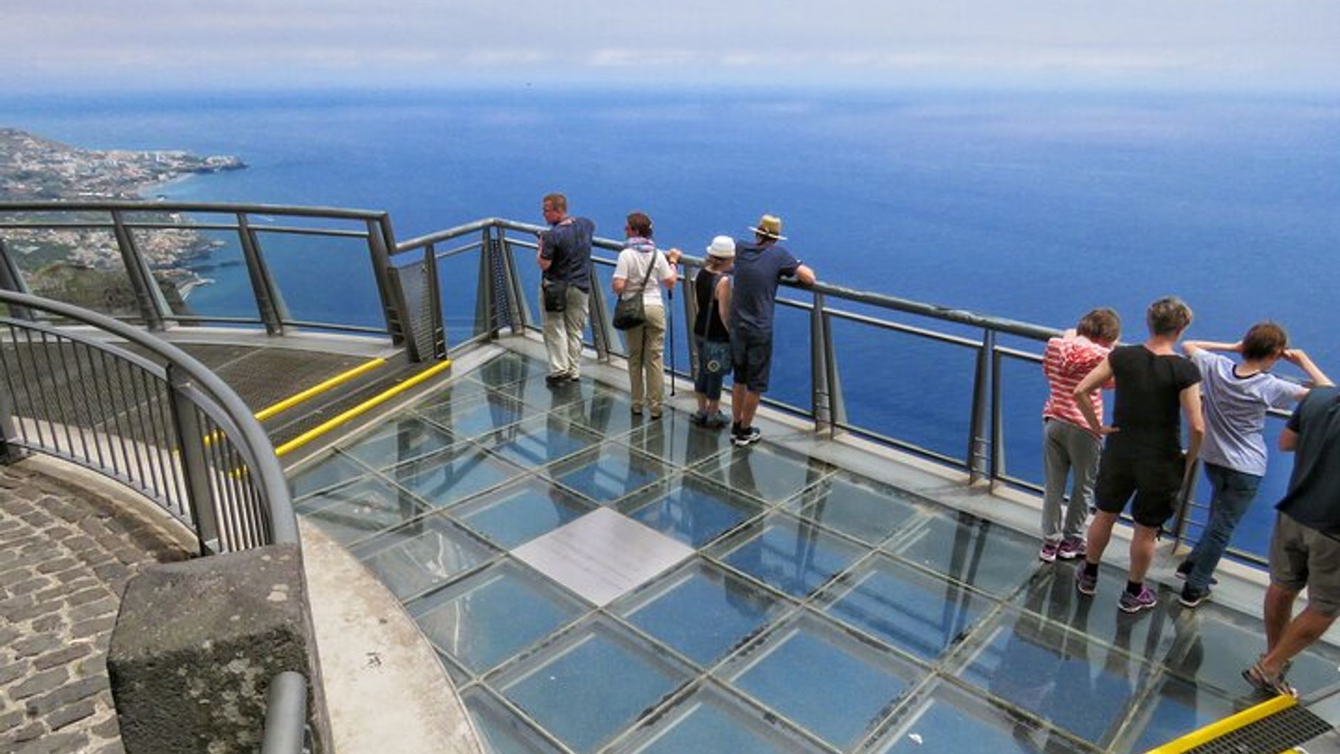 Wine & Cabo Girão Jeep Safari : Unveiling Madeira's Treasures