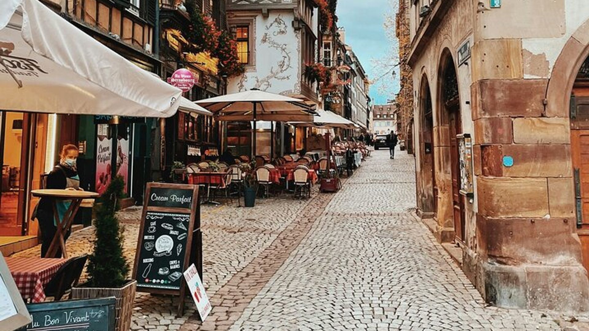 Strasbourg: Shared excursion to Ht-Koenig, Riquewihr and Colmar