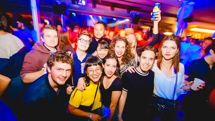 Pula Pub Crawl Walking Tour