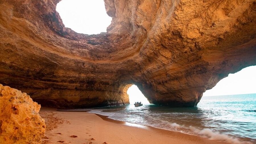 Portimão : Boating through Benagil Caves in Small Group