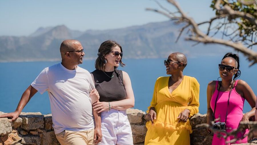 Cape Point and Boulder's Beach Penguins Tour from Cape Town