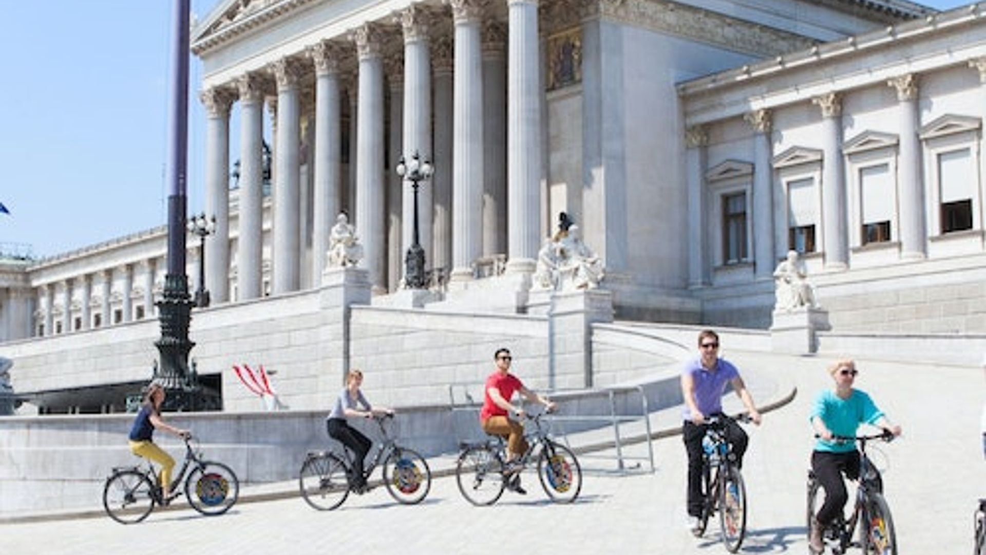 Vienna: Classic Bike Tour