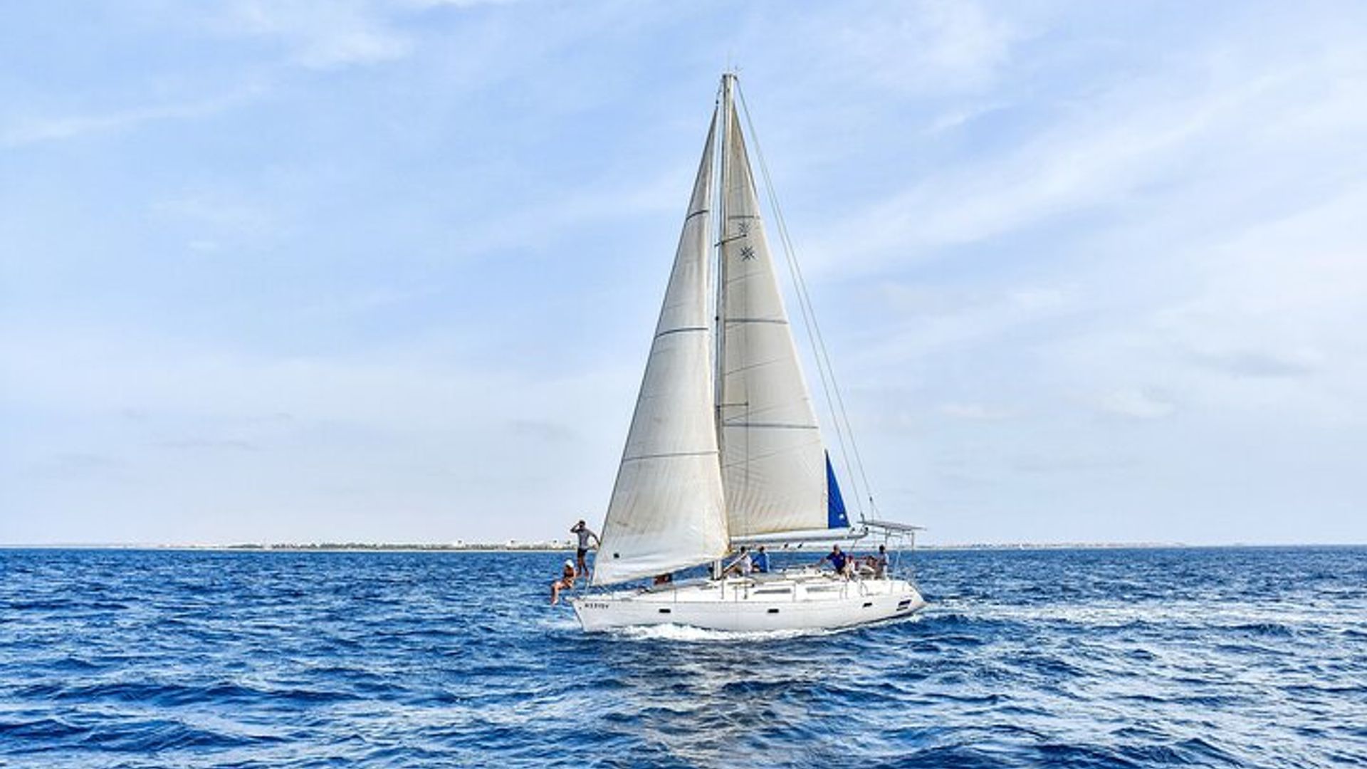 Santa Maria Full-Day Sailing Experience
