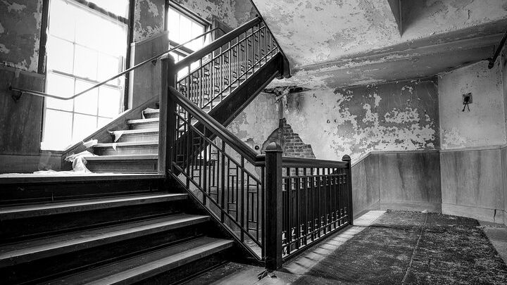 Cincinnati: Ghost Walking Tour of Over-the-Rhine