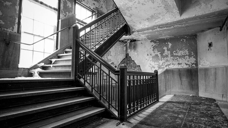 Cincinnati: Ghost Walking Tour of Over-the-Rhine