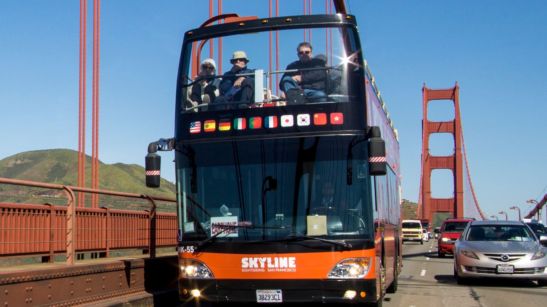 2-Day Hop On Hop Off & Night Tour image 2