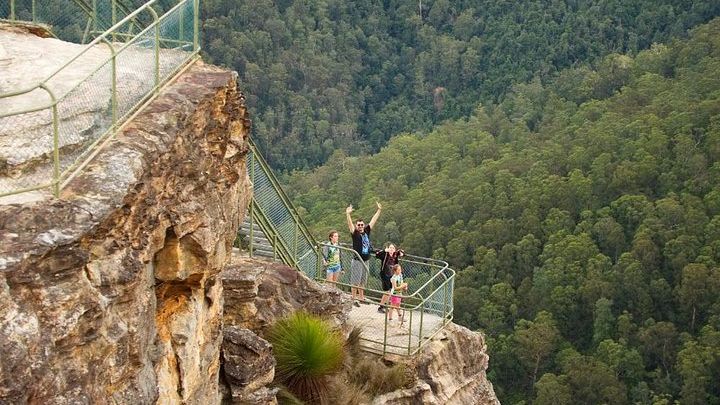 Blue Mountains Small-Group Day Tour With Hikes, From Sydney