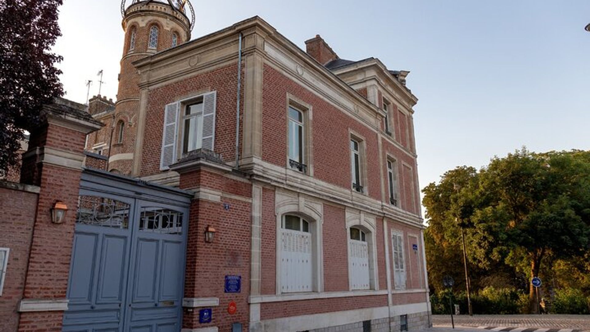 Amiens: Audiogeführter Stadtrundgang, 3 Stunden 15 Minuten und 27 Audiokommentare