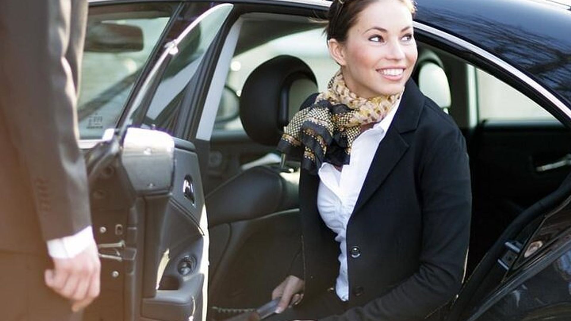 Transfer from Porto Airport to Braga or Guimarães Hotels