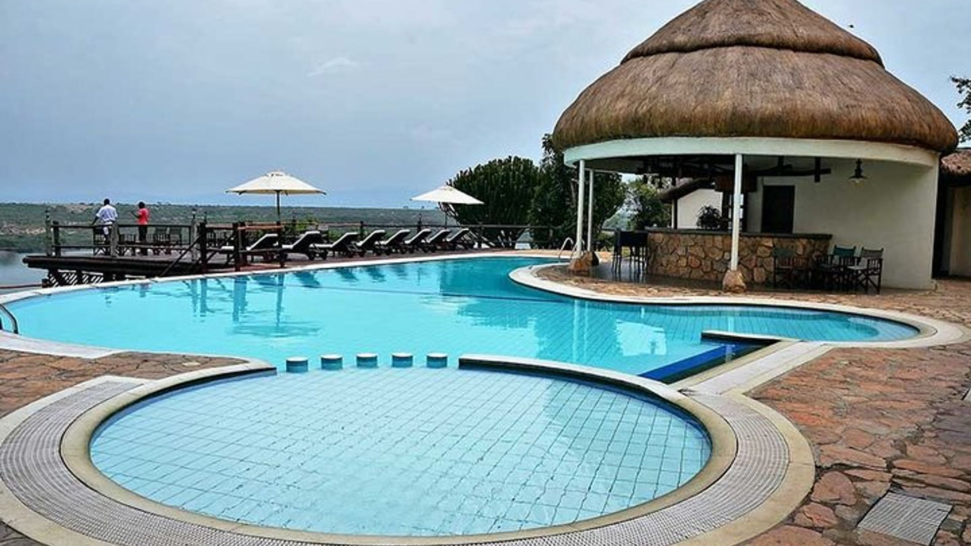 Private 10 Iminsi Yuburambe hamwe numwamikazi Elizabeth Safari Urugendo