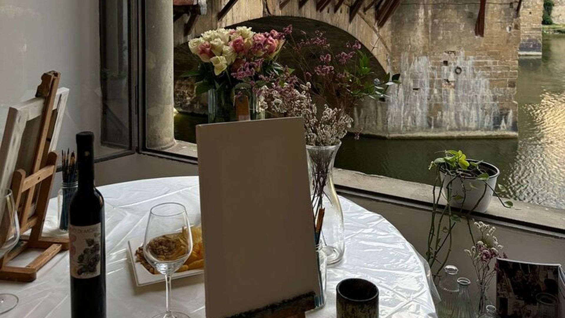 Florence Paint and Wine Experience With Ponte Vecchio View
