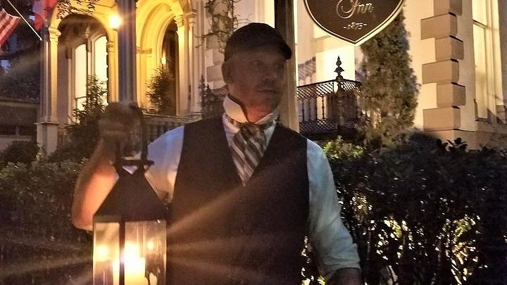 Savannah Candlelit Ghost Nighttime Walking Tour
