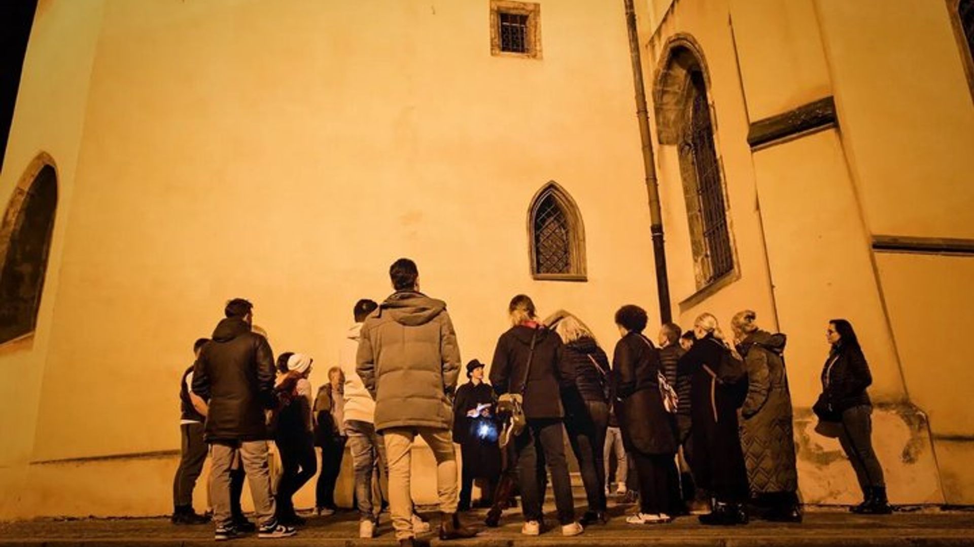 Tour Noturno a Pé pelos Fantasmas e Lendas da Cidade Velha de Praga