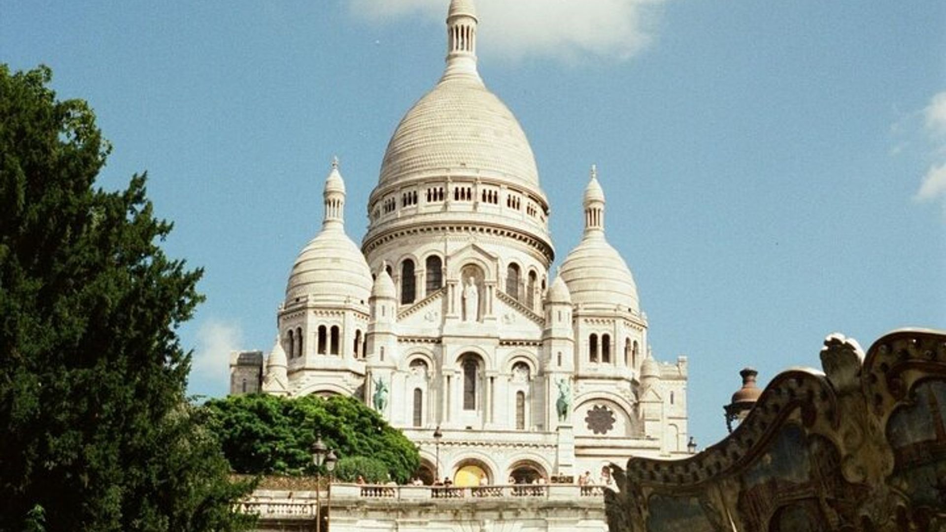Paris: Small-Group French Desserts Food Tour of Montmartre