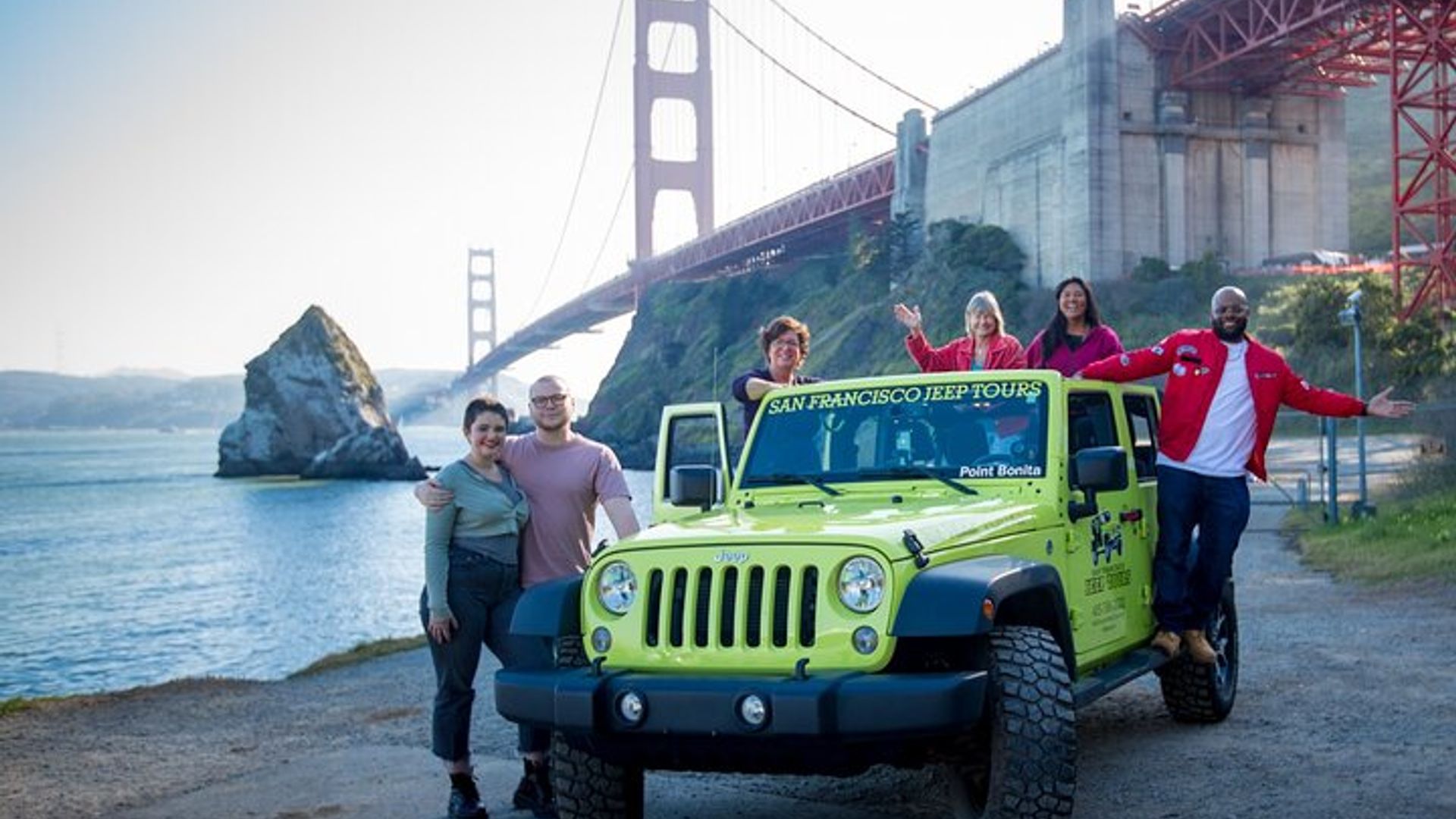 San Francisco Private Open-top Jeep Tour image 3