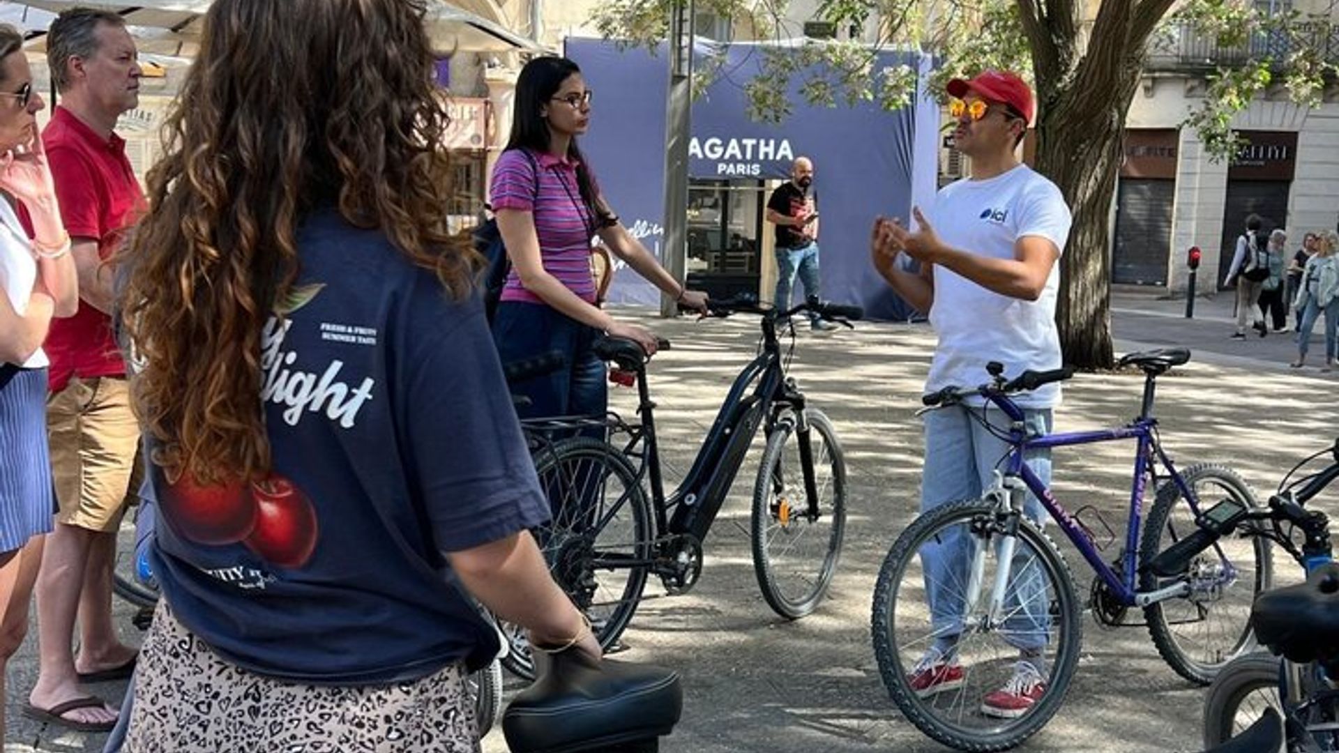Visita guiada del centro de Montpellier en bicicleta eléctrica